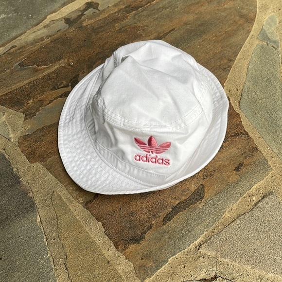 adidas Originals by Urban Outfitters Denim Bucket Hat - Picture 8 of 9